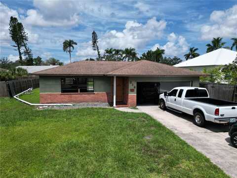 216 24TH STREET NE, BRADENTON, FL 34208