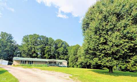 760 E Everton Road, Connersville, IN 47331
