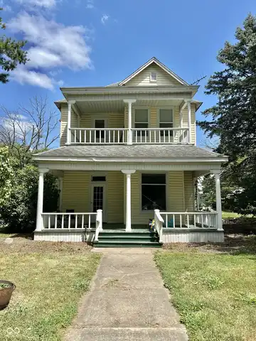260 N Maple Street, Dana, IN 47847