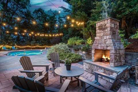 5 Wadsworth Farm Road, Franklin, MA 02038