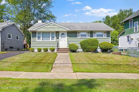 637 Harrell Avenue, Woodbridge, NJ 07095