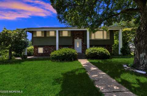 47 Valley Road, Jackson, NJ 08527
