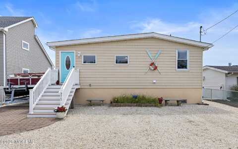975 Beach Haven West Boulevard, Beach Haven West, NJ 08050