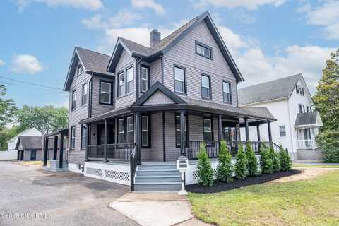 9 Tennent Avenue, Englishtown, NJ 07726