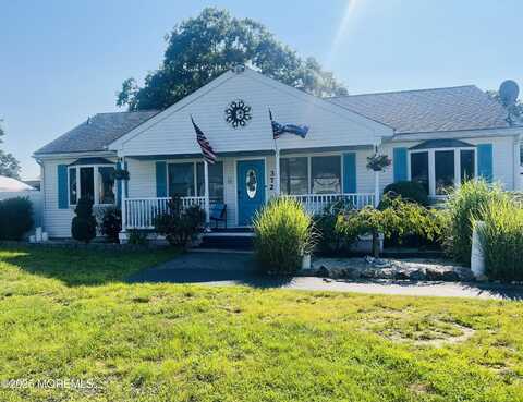 372 Nautilus Drive, Manahawkin, NJ 08050