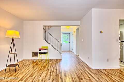 28 Jesse Road, Howell, NJ 07731