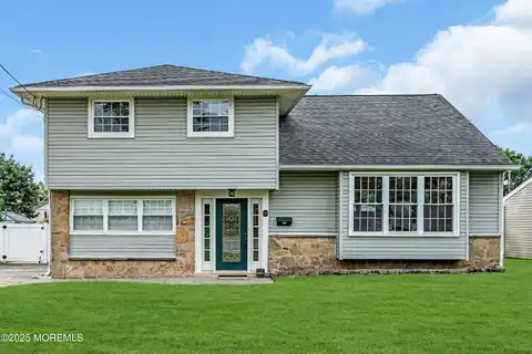 9 Sherwood Lane, Glassboro, NJ 08028