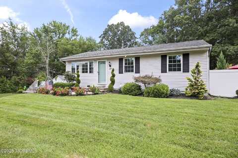 49 Redwood Place, Jackson, NJ 08527