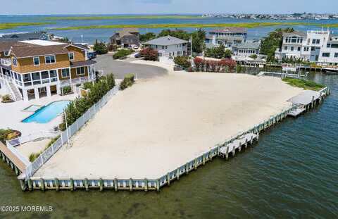 41 Holly Drive, Long Beach, NJ 08008