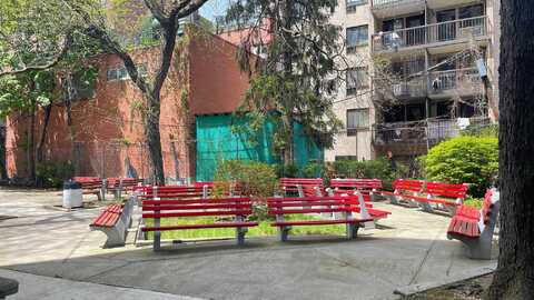 142-05 Roosevelt Avenue, Flushing, NY 11354