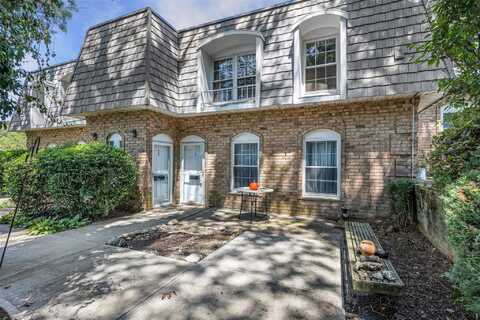 655 Middle Country Road, Coram, NY 11727