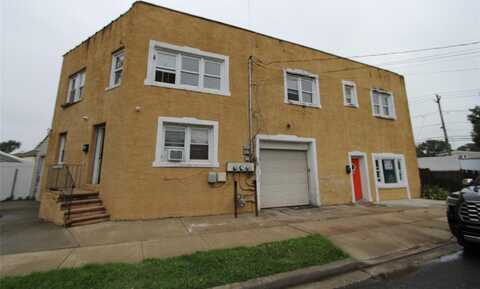 215 Colonial Avenue, Freeport, NY 11520