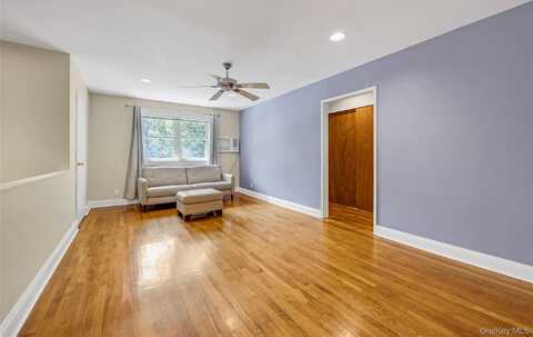 226-09 Union Turnpike, Bayside, NY 11364