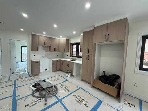 46-40 Kissena Boulevard, Flushing, NY 11355