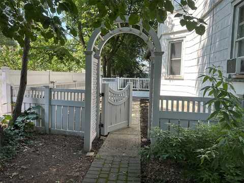2358 Central Avenue, Baldwin, NY 11510