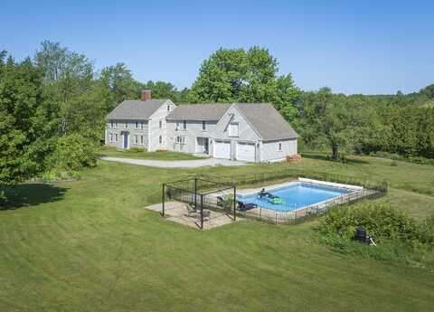 693 Middle Road, Woolwich, ME 04579