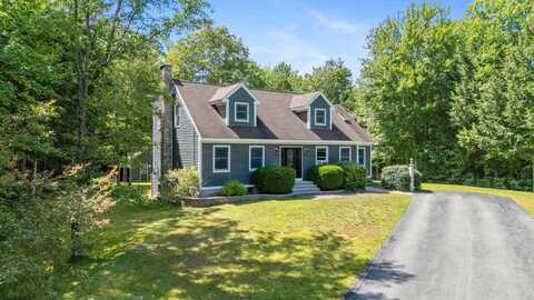 7 Julia Drive, Gorham, ME 04038