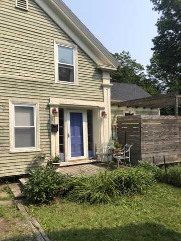 17 Highland Street, Bath, ME 04530