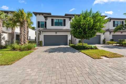 7546 Rockefeller, NAPLES, FL 34119