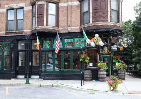 1367 W Erie Street, Chicago, IL 60642