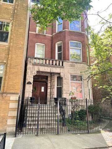 2227 N Bissell Street, Chicago, IL 60614