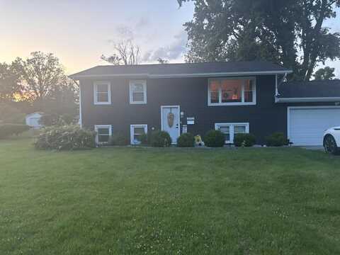 3552 E Orchard Drive, Decatur, IL 62521