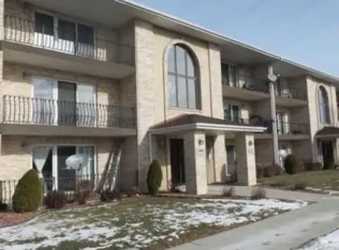 6142 W 63rd Street, Chicago, IL 60638