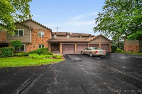 977 West Court, Naperville, IL 60563