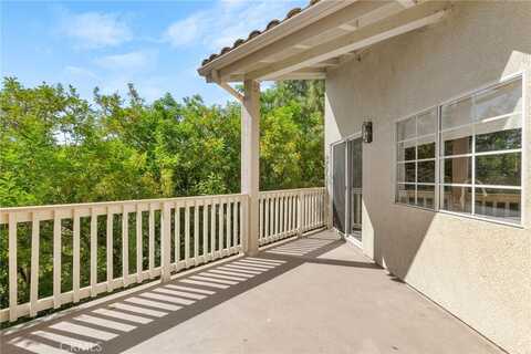 631 Oak Run Trail, Oak Park, CA 91377