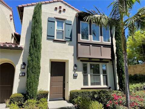 62 Desert Pine, Irvine, CA 92618