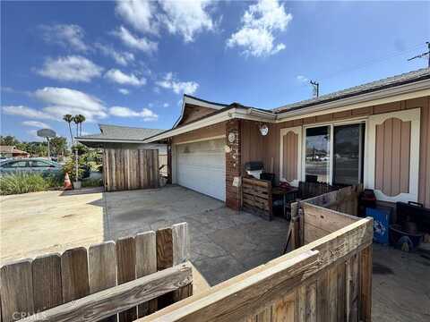 195 N Malena Drive, Orange, CA 92869