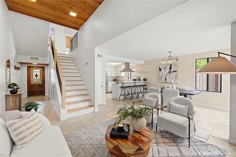 2317 Carnegie Lane, Redondo Beach, CA 90278