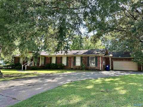 4010 Medford Drive, Huntsville, AL 35802