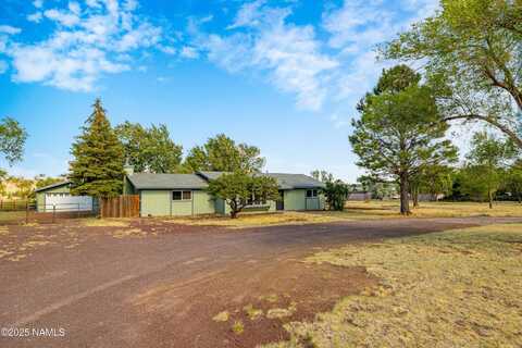 8755 Marys Drive, Flagstaff, AZ 86004