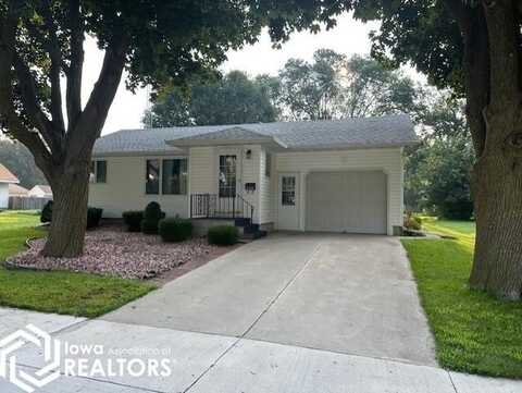 465 2nd Avenue SW, Britt, IA 50423