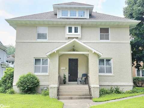 710 N Adams Avenue, Mason City, IA 50401