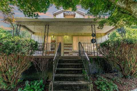 120 Hartman Street, Kingwood, WV 26537