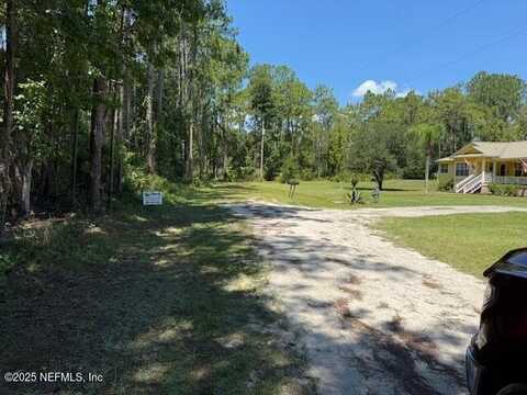 SHADOW Drive, Satsuma, FL 32189