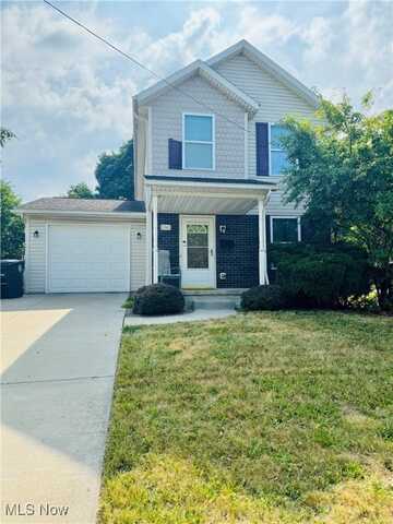 2343 18th Street SW, Akron, OH 44314