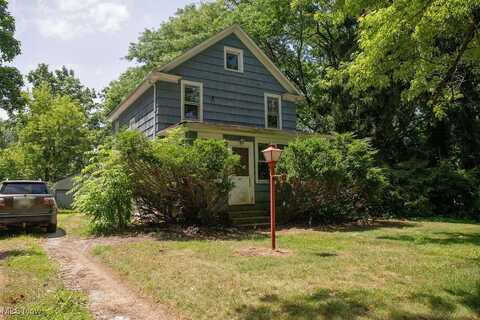 5947 Washington Boulevard, Saybrook, OH 44004