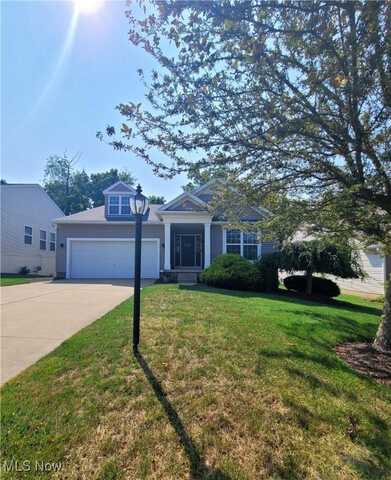 6561 Harness Circle NE, Canton, OH 44721