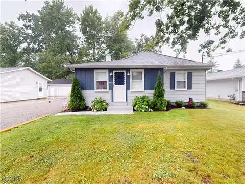 5860 Suwanee Drive, Mentor-On-The-Lake, OH 44060