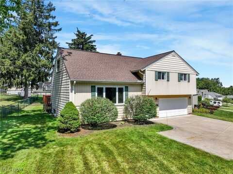 9310 Gettysburg Drive, Twinsburg, OH 44087