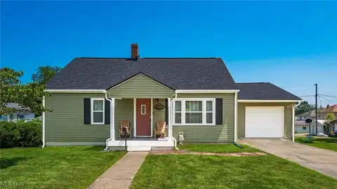 1632 Spruce Street, Zanesville, OH 43701