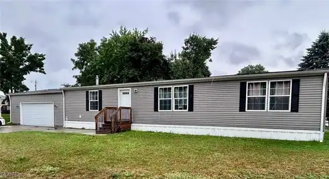 2648 Morningstar Drive, Madison, OH 44057