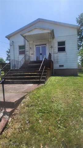 1139 Noble Street, Alliance, OH 44601