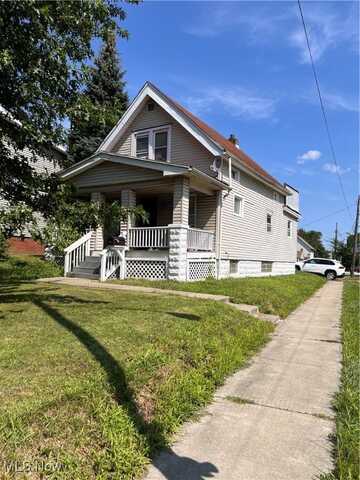 1914 Spring Road, Cleveland, OH 44109