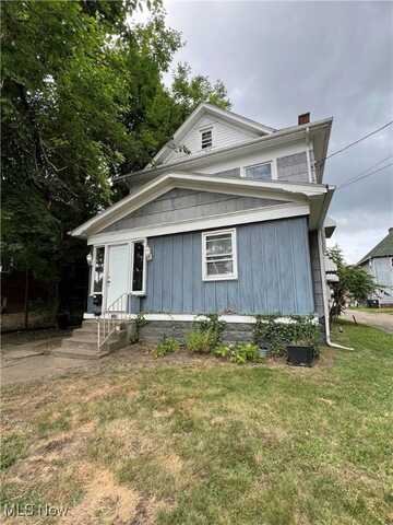 1328 Logan Avenue NW, Canton, OH 44703