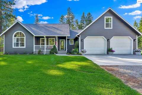 721 Chokecherry Drive, Bonners Ferry, ID 83805