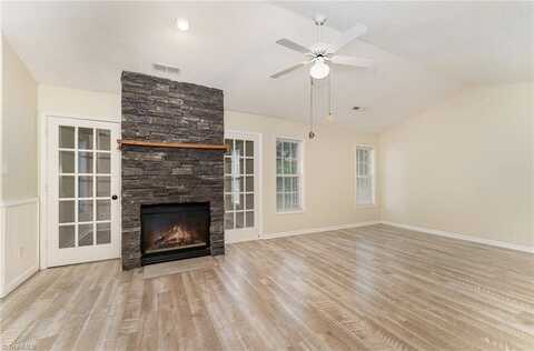 5520 Regents Village Drive, Winston Salem, NC 27103